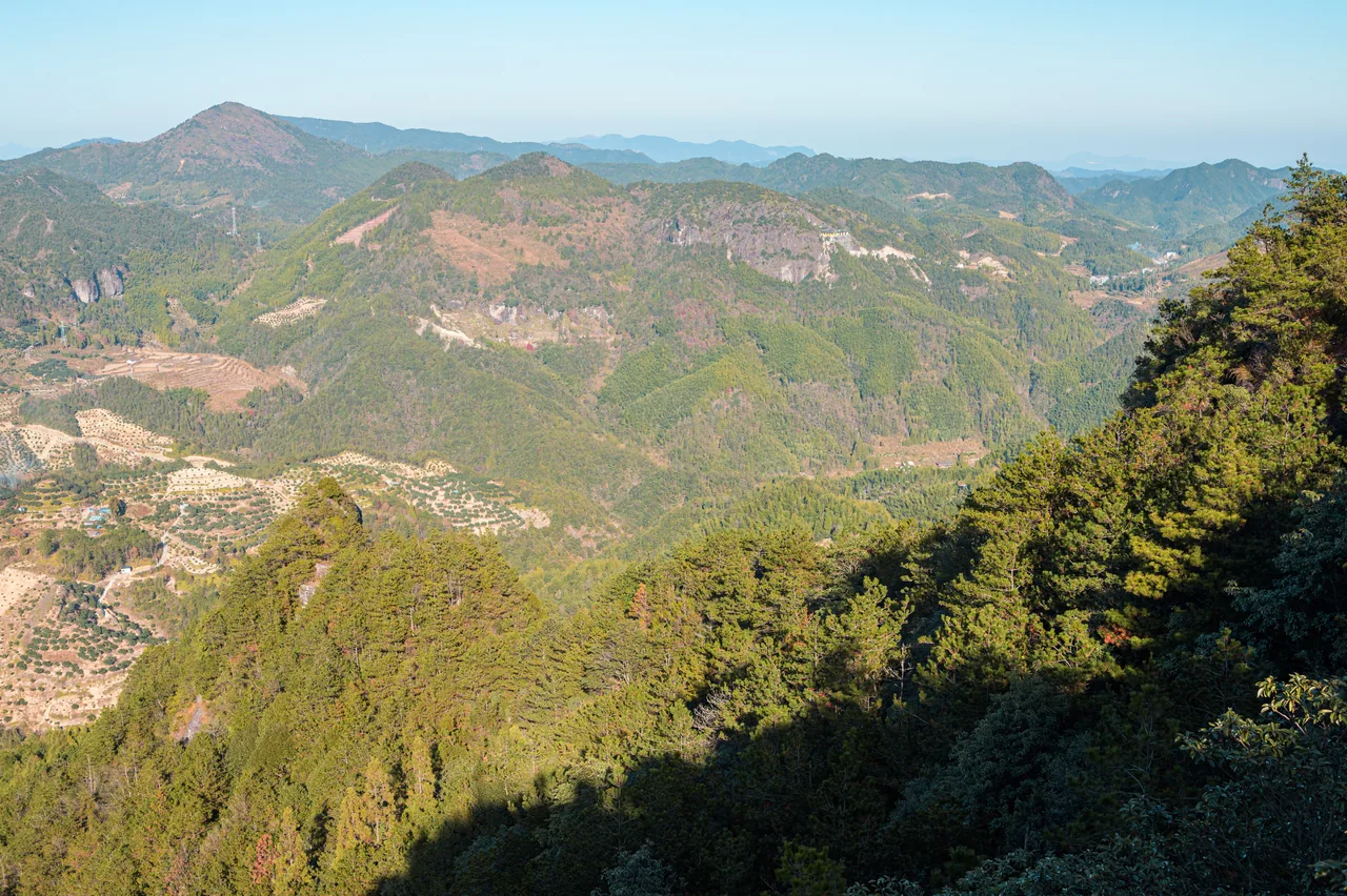 山海之间 · 桂山